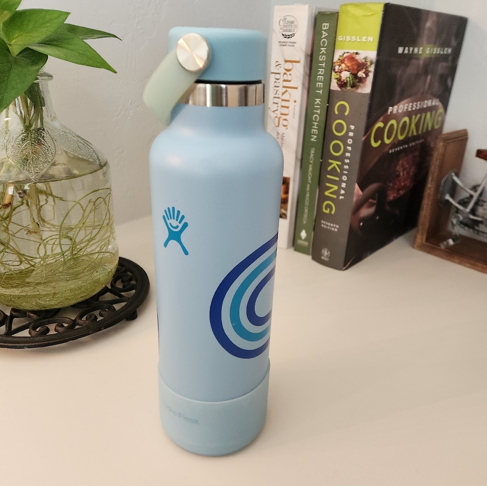 Hydroflask Refill for good 21 oz bottle